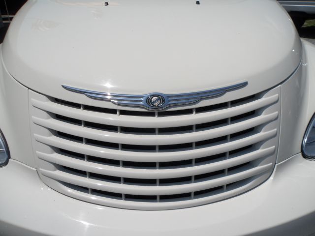 2008 Chrysler PT Cruiser Base