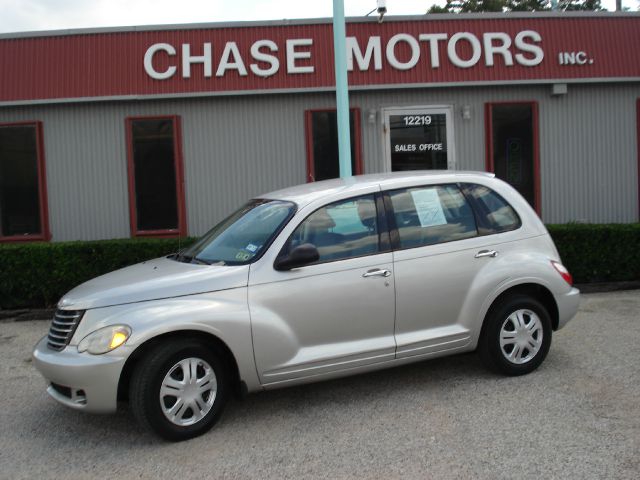 2008 Chrysler PT Cruiser Base
