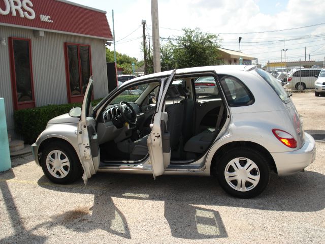 2008 Chrysler PT Cruiser Base