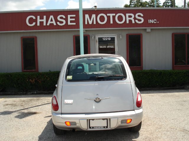 2008 Chrysler PT Cruiser Base