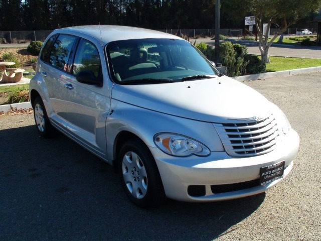 2008 Chrysler PT Cruiser Base