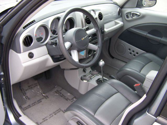 2009 Chrysler PT Cruiser SLT 25