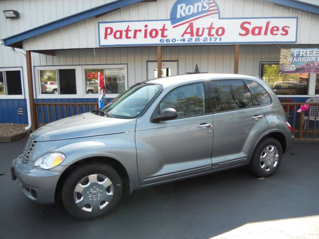 2009 Chrysler PT Cruiser Off-road Sport Utility 4D