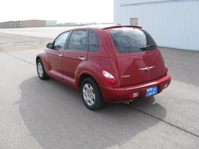 2009 Chrysler PT Cruiser Base