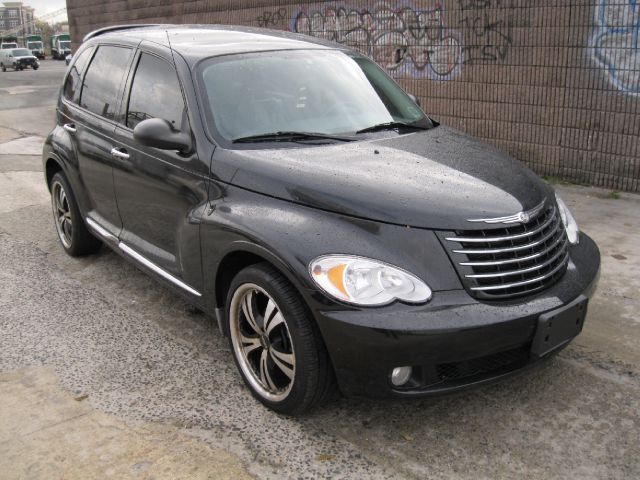 2010 Chrysler PT Cruiser Touring 4WD
