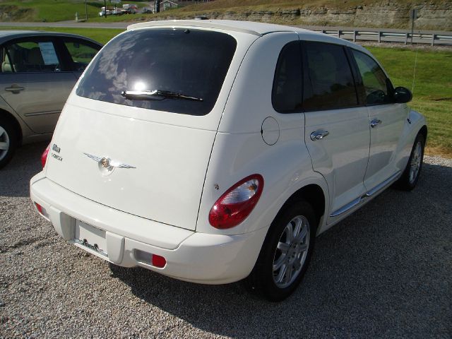 2010 Chrysler PT Cruiser Touring 4WD