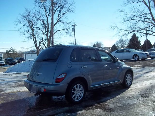 2010 Chrysler PT Cruiser Touring 4WD
