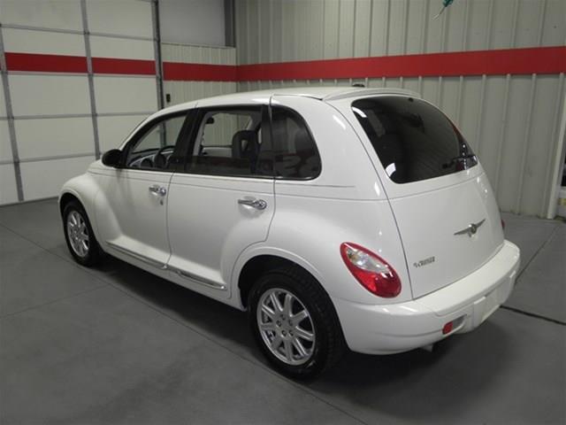 2010 Chrysler PT Cruiser Touring 4WD