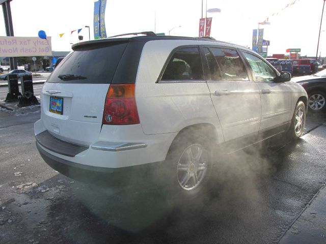 2004 Chrysler Pacifica EX - DUAL Power Doors