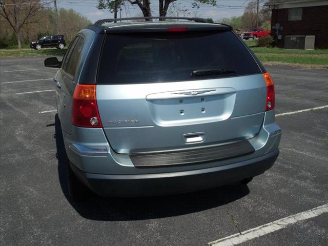 2004 Chrysler Pacifica Unknown