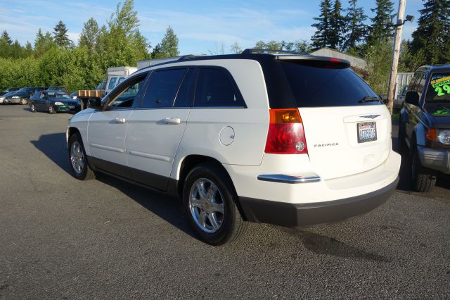 2004 Chrysler Pacifica EX - DUAL Power Doors