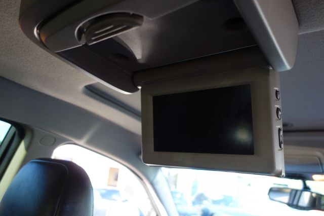 2004 Chrysler Pacifica EX - DUAL Power Doors