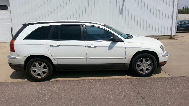 2004 Chrysler Pacifica EX - DUAL Power Doors