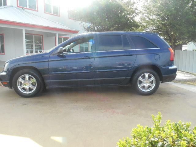 2004 Chrysler Pacifica Unknown