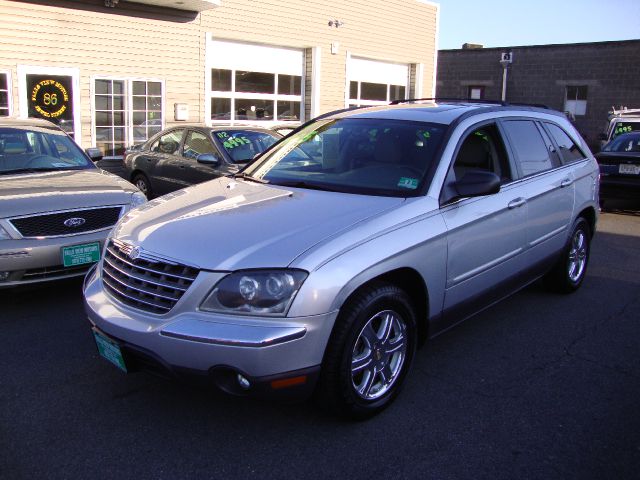 2004 Chrysler Pacifica EX - DUAL Power Doors