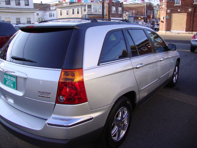 2004 Chrysler Pacifica EX - DUAL Power Doors