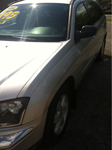 2004 Chrysler Pacifica EX - DUAL Power Doors