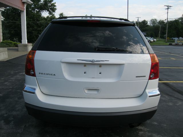 2004 Chrysler Pacifica EX - DUAL Power Doors