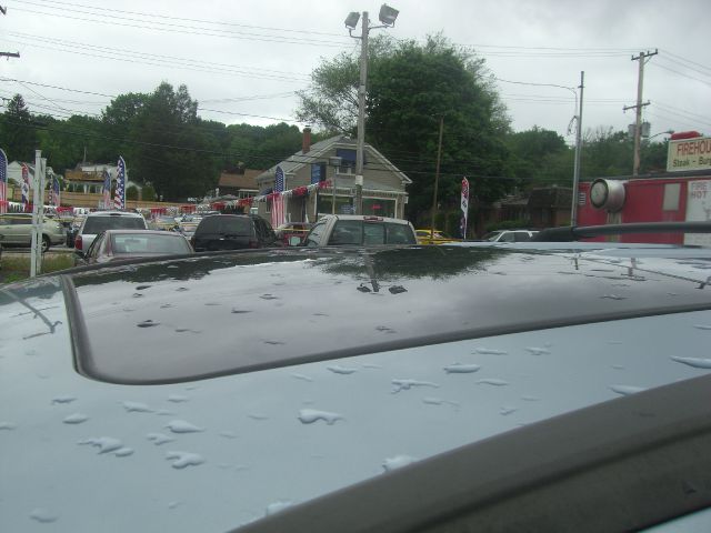 2004 Chrysler Pacifica EX - DUAL Power Doors