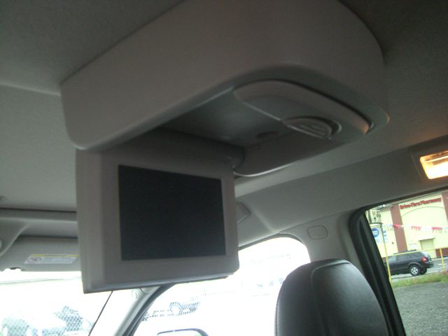 2004 Chrysler Pacifica EX - DUAL Power Doors