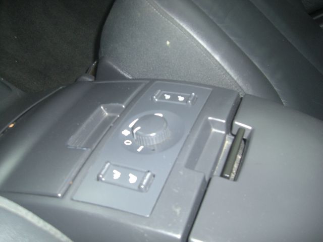 2004 Chrysler Pacifica EX - DUAL Power Doors