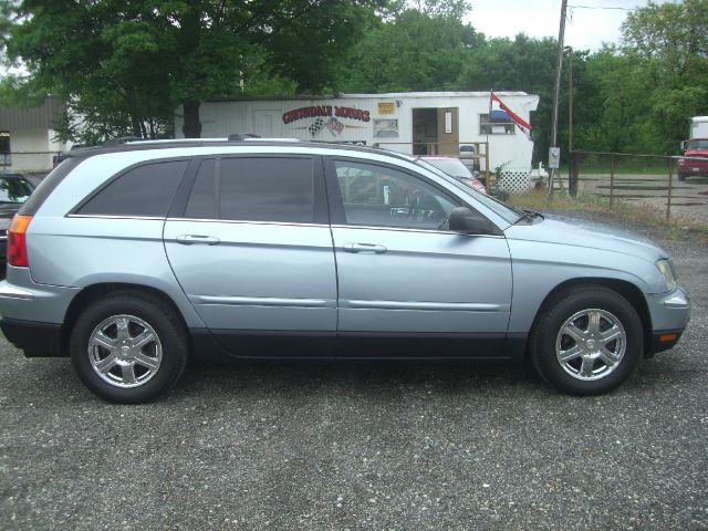 2004 Chrysler Pacifica EX - DUAL Power Doors