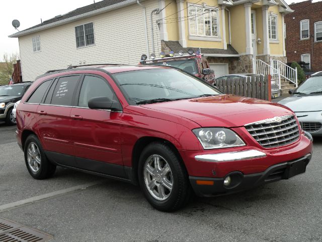 2004 Chrysler Pacifica EX - DUAL Power Doors