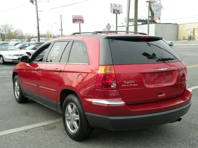2004 Chrysler Pacifica EX - DUAL Power Doors