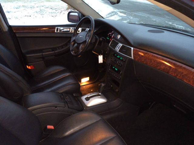 2004 Chrysler Pacifica EX - DUAL Power Doors