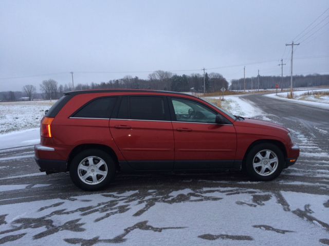 2004 Chrysler Pacifica EX - DUAL Power Doors