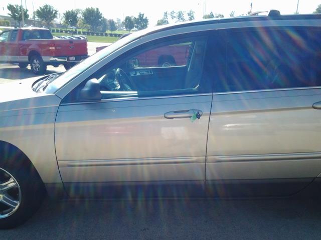 2004 Chrysler Pacifica Base