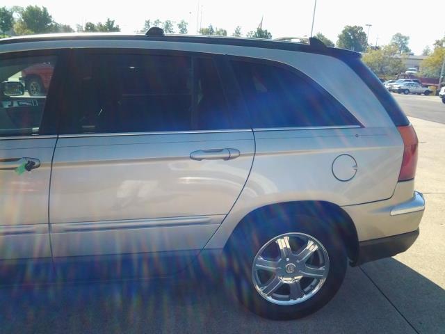 2004 Chrysler Pacifica Base