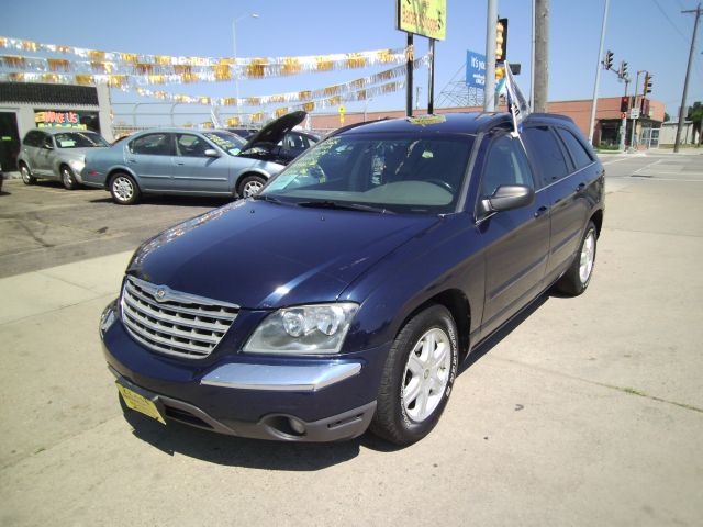 2004 Chrysler Pacifica EX - DUAL Power Doors