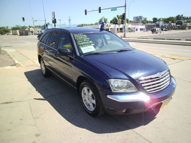 2004 Chrysler Pacifica EX - DUAL Power Doors