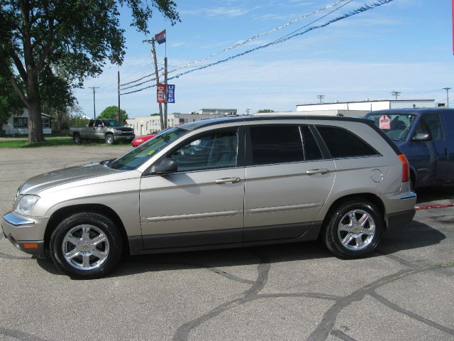 2004 Chrysler Pacifica EX - DUAL Power Doors