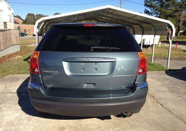 2005 Chrysler Pacifica (value Line)