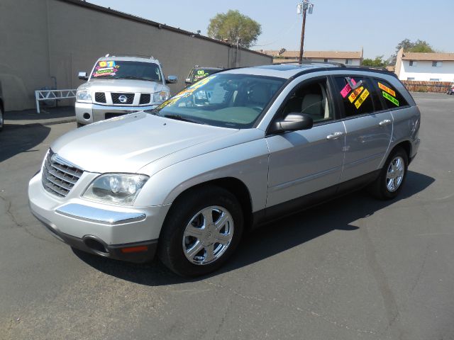 2005 Chrysler Pacifica GT Premium