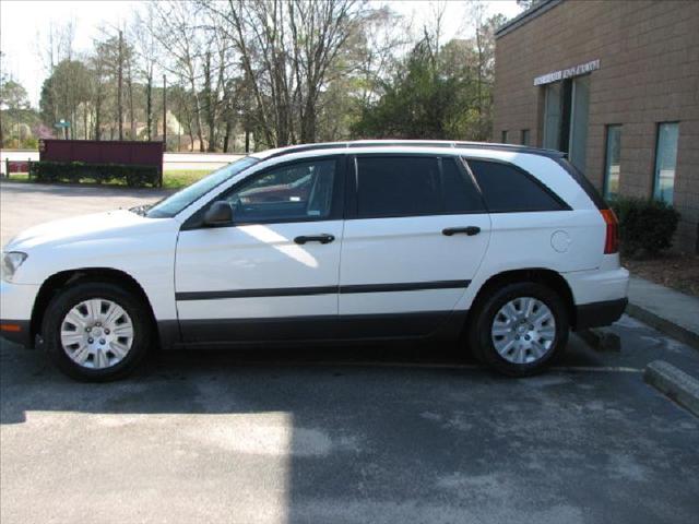 2005 Chrysler Pacifica LS Sedan Hatchback