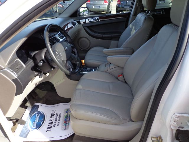 2005 Chrysler Pacifica (value Line)