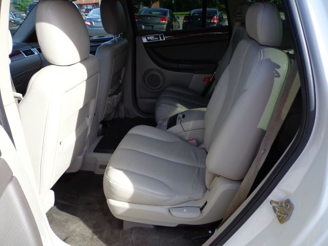 2005 Chrysler Pacifica (value Line)