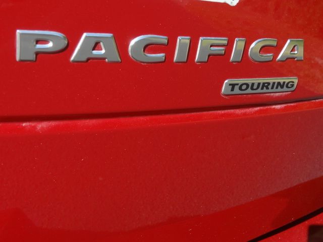 2005 Chrysler Pacifica GT Premium