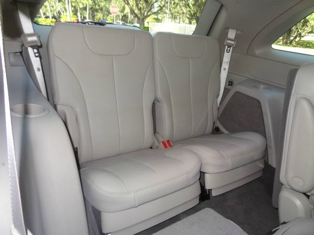 2005 Chrysler Pacifica GT Premium