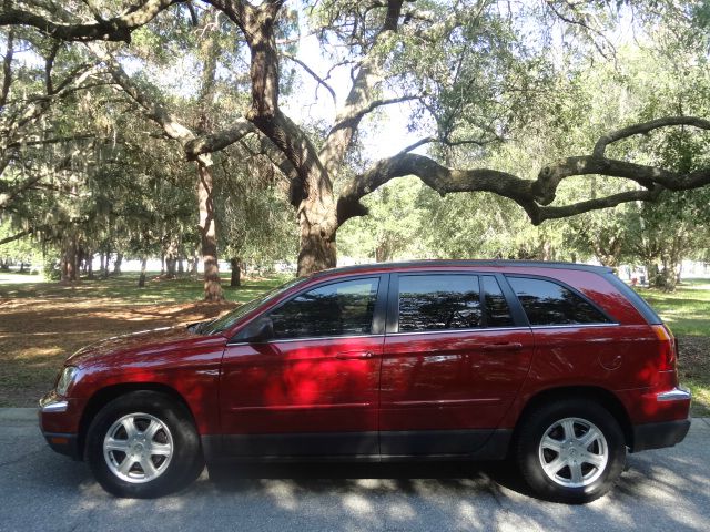 2005 Chrysler Pacifica GT Premium