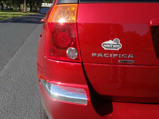 2005 Chrysler Pacifica GT Premium