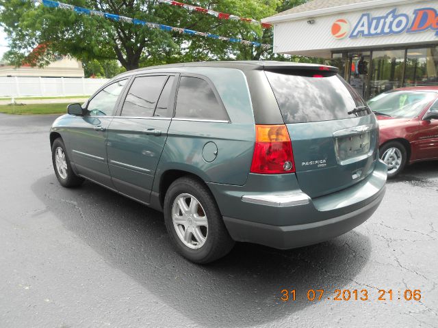 2005 Chrysler Pacifica (value Line)