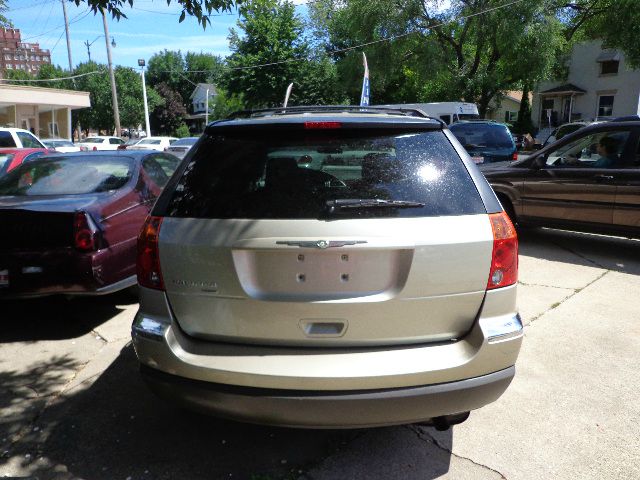 2005 Chrysler Pacifica (value Line)