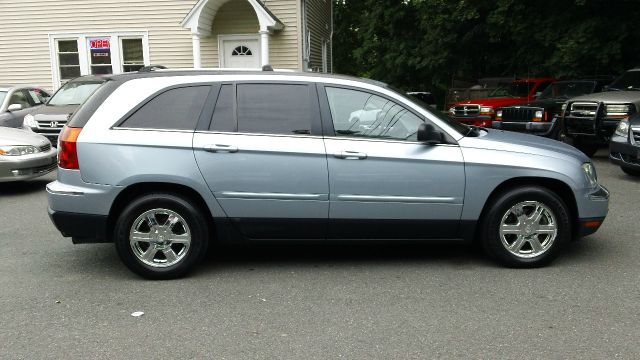 2005 Chrysler Pacifica GT Premium