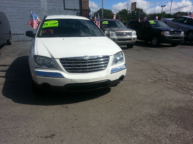 2005 Chrysler Pacifica (value Line)