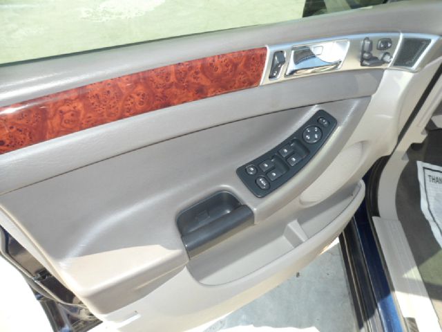 2005 Chrysler Pacifica (value Line)