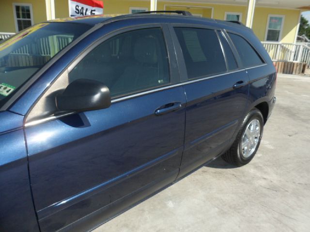 2005 Chrysler Pacifica (value Line)